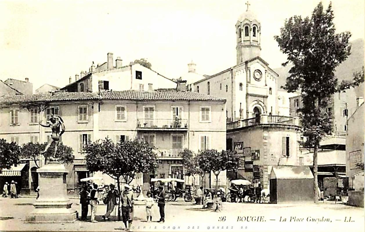 996- Bougie - Place Gueydon.jpg